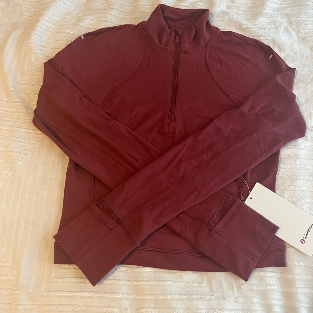 Lululemon cropped half zip